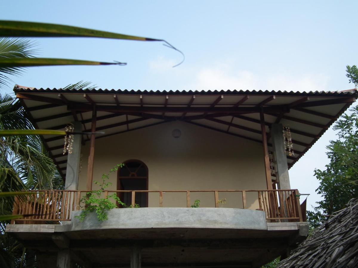 Coconut Island Villa Tangalle Exterior foto