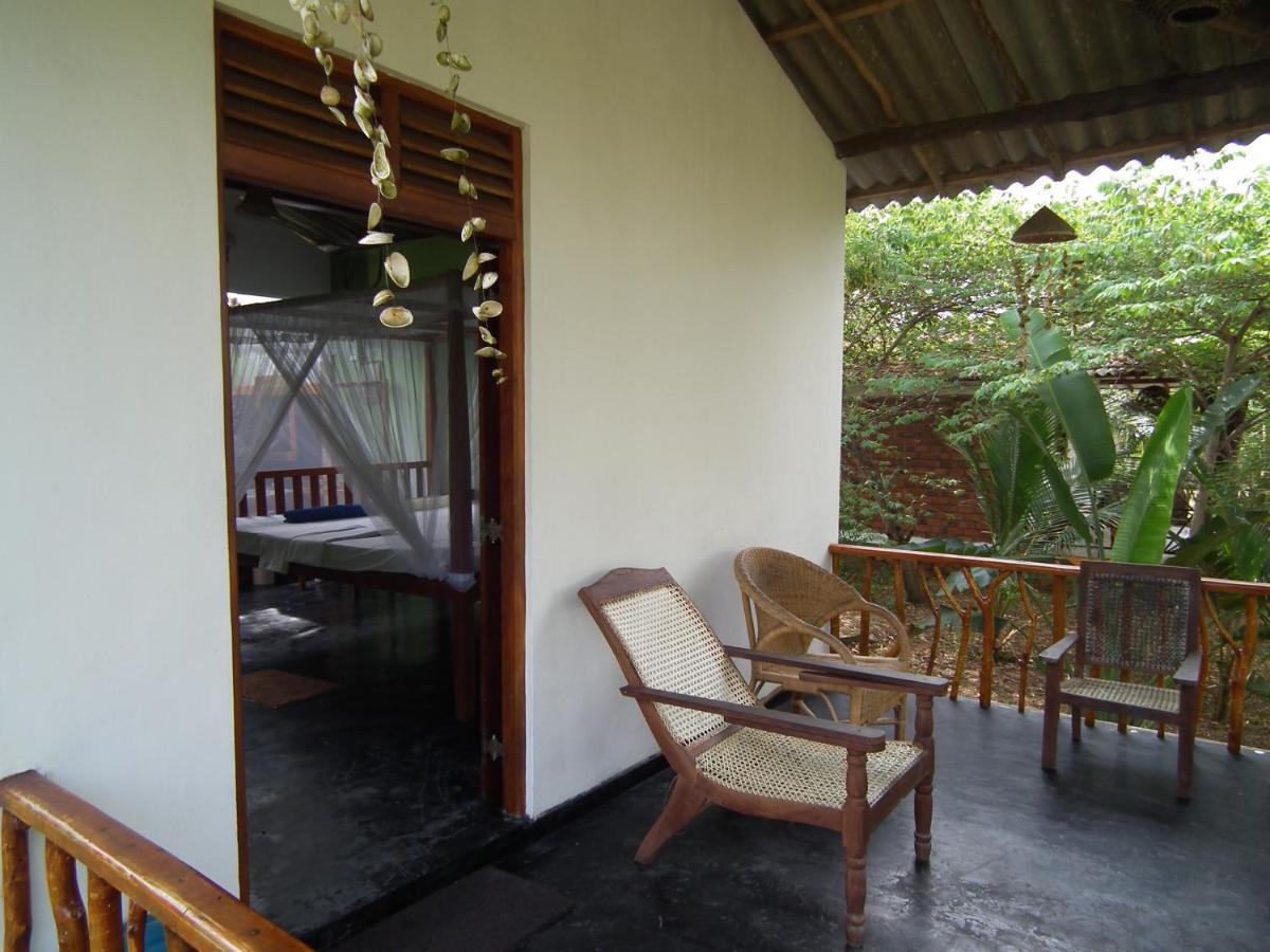 Coconut Island Villa Tangalle Exterior foto